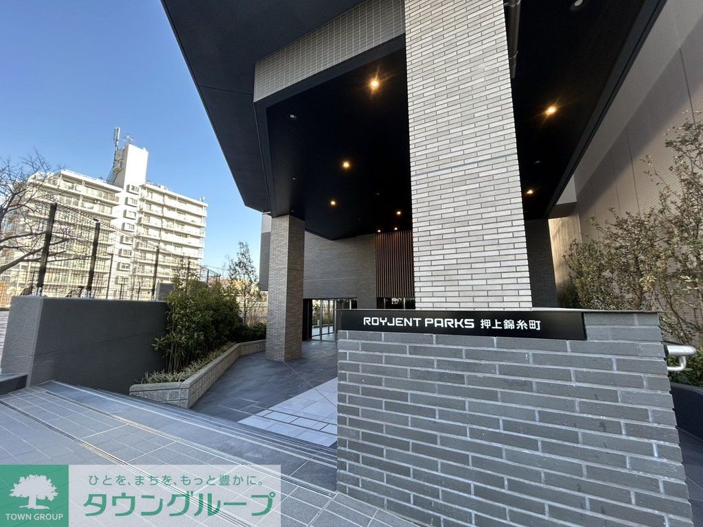 エントランス　エントランス