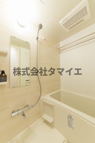 バス・シャワールーム　きれいなお風呂です
