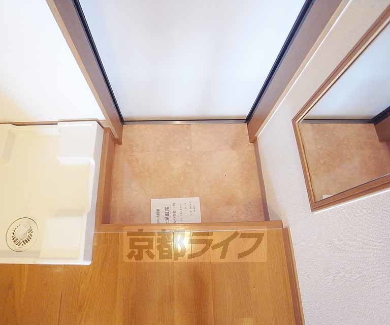 玄関　すっきりとした玄関です。
