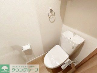 MELLAS小島新田のトイレ写真
