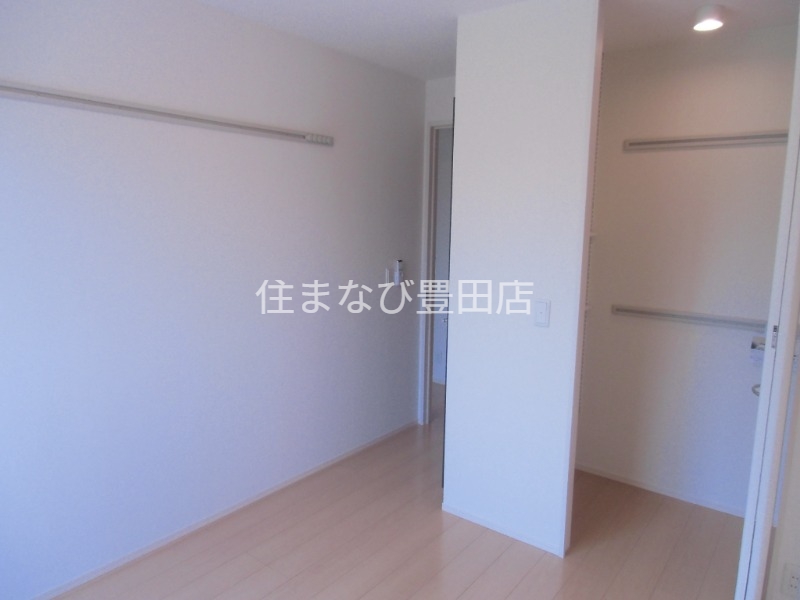 収納　同型タイプ