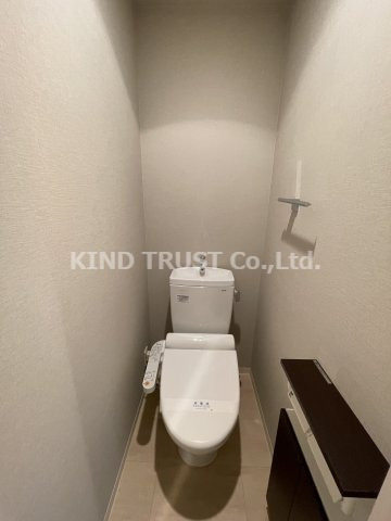 トイレ　落ち着いたトイレです