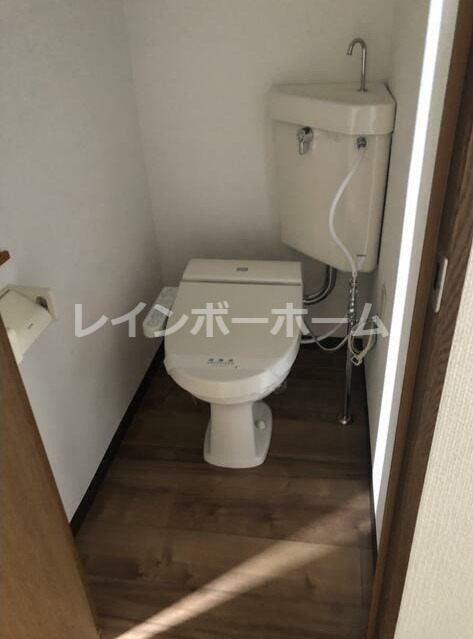 トイレ　シンプルで使いやすいトイレです
