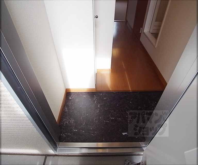 玄関　玄関です。