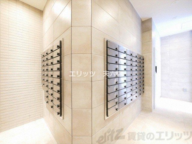 ロビー　エントランス
