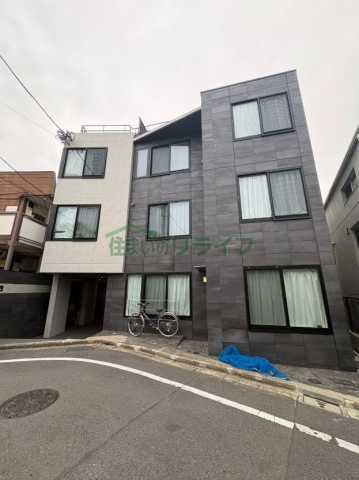 建物外観　リライフ下北沢店