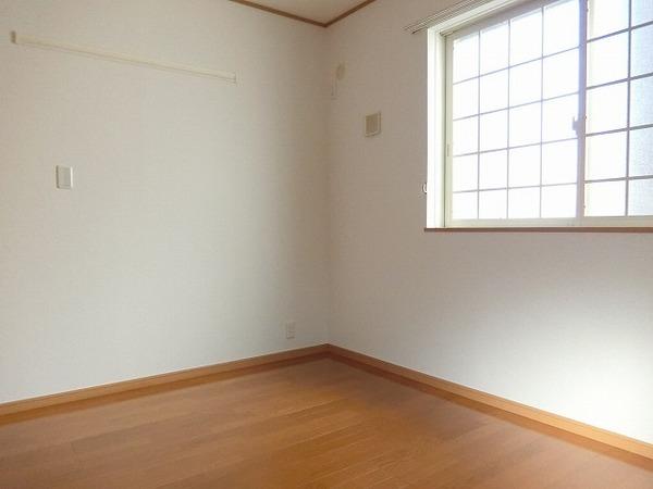 その他部屋・スペース　明るい洋室！