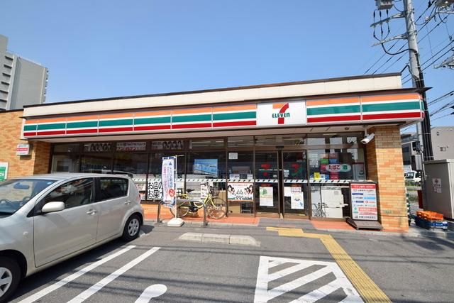 コンビニ　セブンイレブン（コンビニ）まで85m