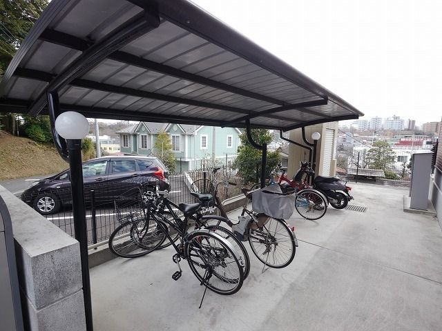 その他共有部分　★屋根付駐輪場★
