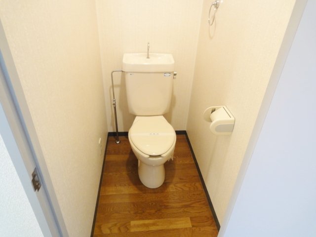 トイレ　同物件別号室
