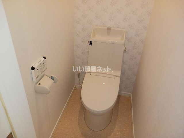 STORYのトイレ写真