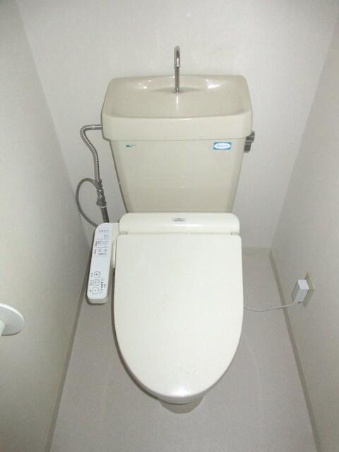 トイレ　コンパクトで使いやすいトイレです