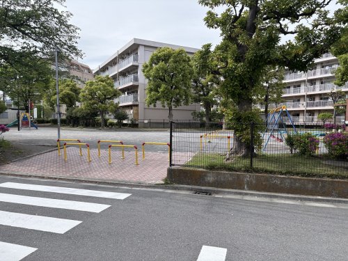 公園　下平間稲荷公園（公園）まで517m