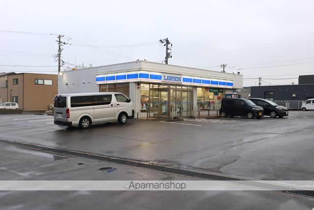 コンビニ　ローソン御経塚北店（コンビニ）まで790m