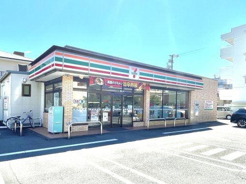 コンビニ　セブンイレブン 静岡東新田2丁目店（コンビニ）まで282m