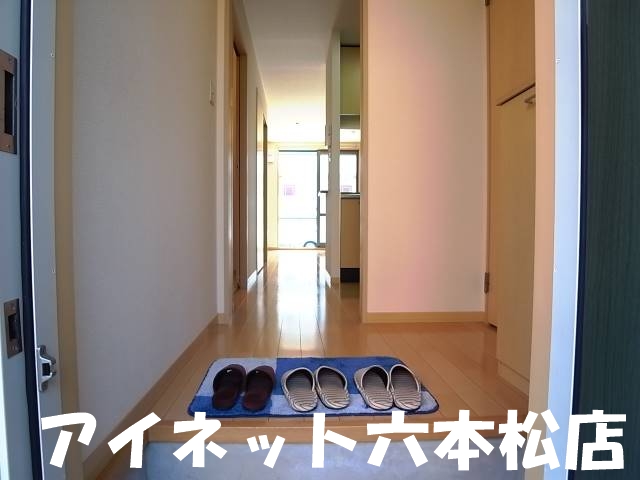 玄関　玄関からはこのようになります。