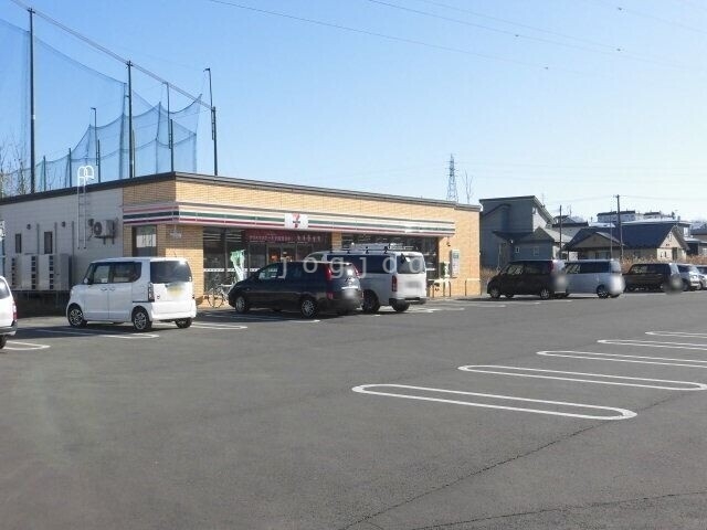 コンビニ　セブンイレブン 釧路貝塚通店（コンビニ）まで396m