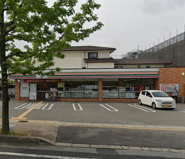 コンビニ　セブンイレブン 西宮高木西町店（コンビニ）まで310m