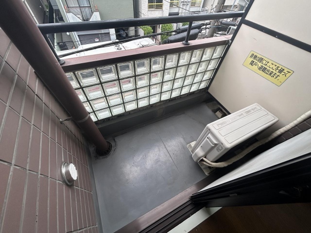 バルコニー　※同建物別部屋の写真です。