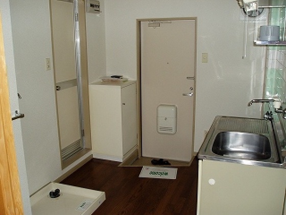 玄関　※別部屋の写真です