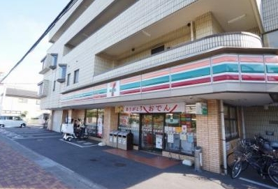 コンビニ　セブンイレブン 戸田新曽南店（コンビニ）まで123m