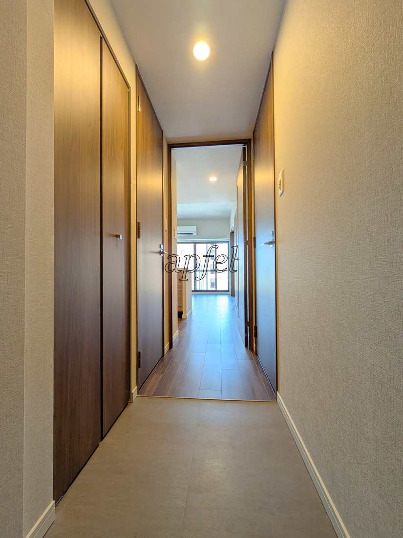 S-RESIDENCE阿波座chiaroの玄関写真