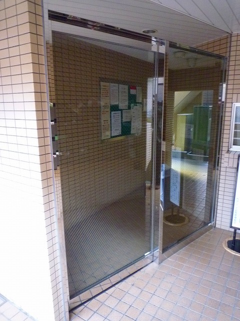 エントランス　エントランス