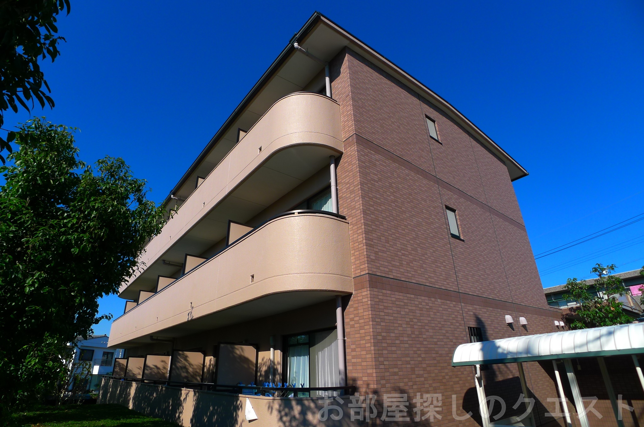 建物外観　オートロック付きマンション☆
