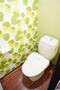 トイレ　トイレは快適な温水洗浄便座付き