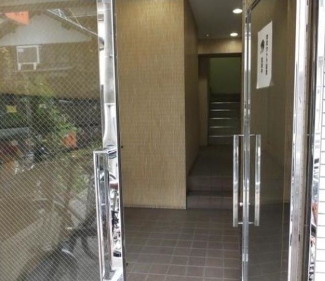 ロビー　エントランス