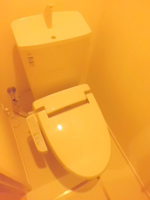 トイレ　ウォシュレット