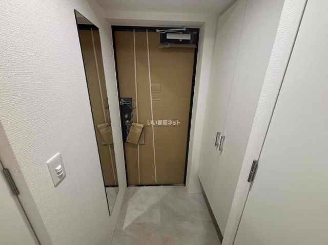 セレニテ神戸駅前アリエの玄関写真