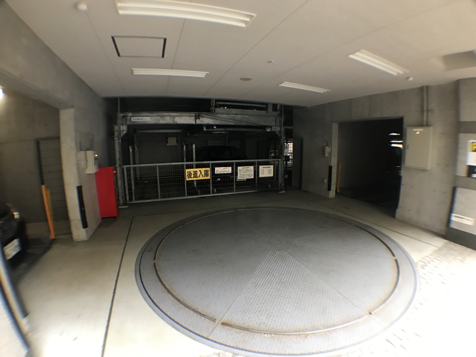 駐車場