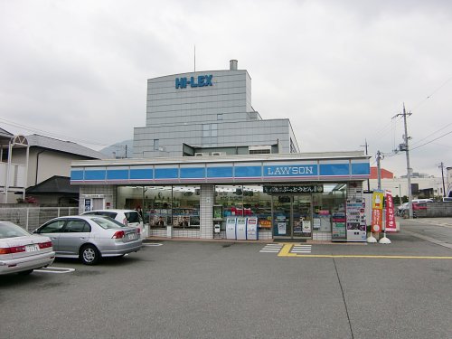 コンビニ　ローソン 宝塚栄町一丁目店（コンビニ）まで542m