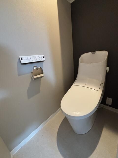 トイレ　清潔感のあるトイレです