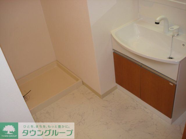 洗面設備　お問合せはタウンハウジングまで！※現地待合わせ相談可能