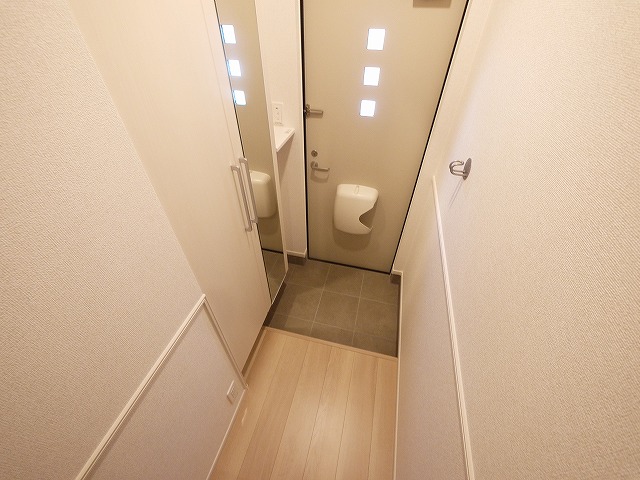 玄関　ゆったりとした玄関です