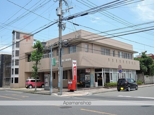 郵便局　鹿児島西伊敷三郵便局（郵便局）まで600m