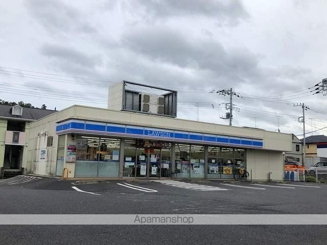 コンビニ　ローソン（コンビニ）まで718m