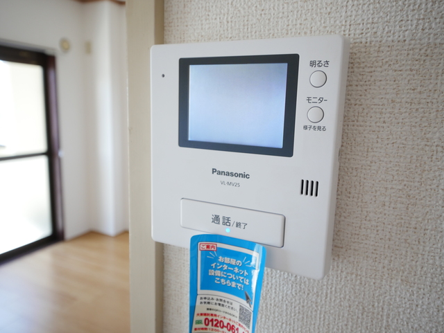 セキュリティ　★ＴＶドアホンで部屋から顔が確認できて安心★