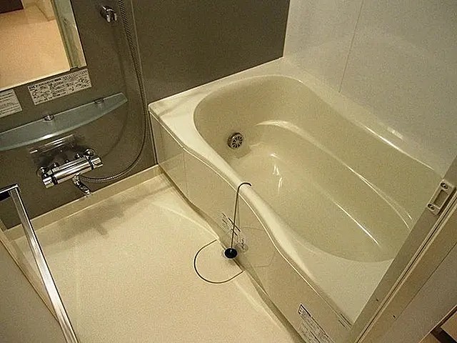 バス・シャワールーム　バス※別部屋参考写真