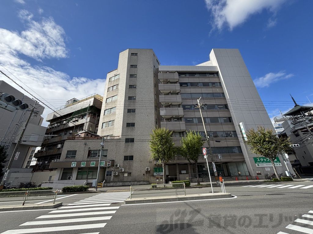 病院　医療法人行岡医学研究会行岡病院（病院）まで650m