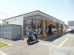 コンビニ　セブン-イレブン 茨木真砂玉島台店（コンビニ）まで792m