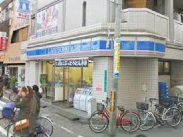 コンビニ　ローソン阪急三国駅前店（コンビニ）まで174m