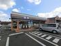 コンビニ　セブンイレブン八街富山十字路店（コンビニ）まで304m
