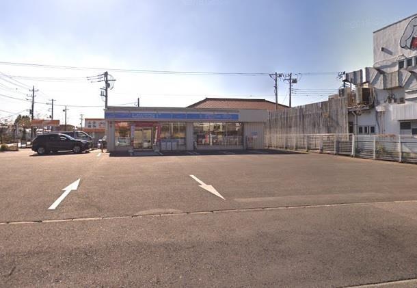 コンビニ　ローソン木更津太田四丁目店（コンビニ）まで450m