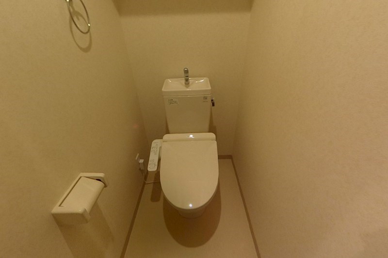 トイレ　別部屋参考写真