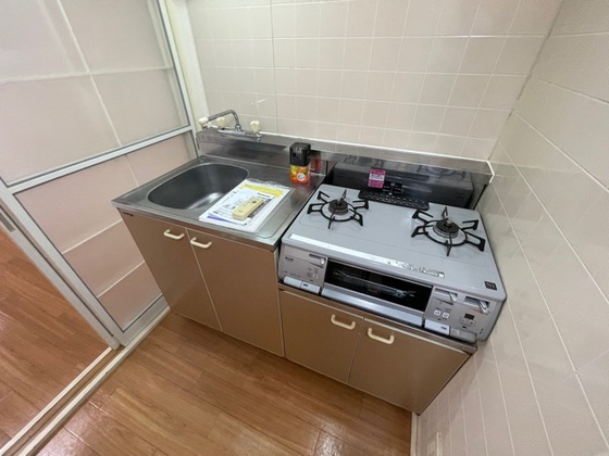 キッチン　※別部屋の写真です