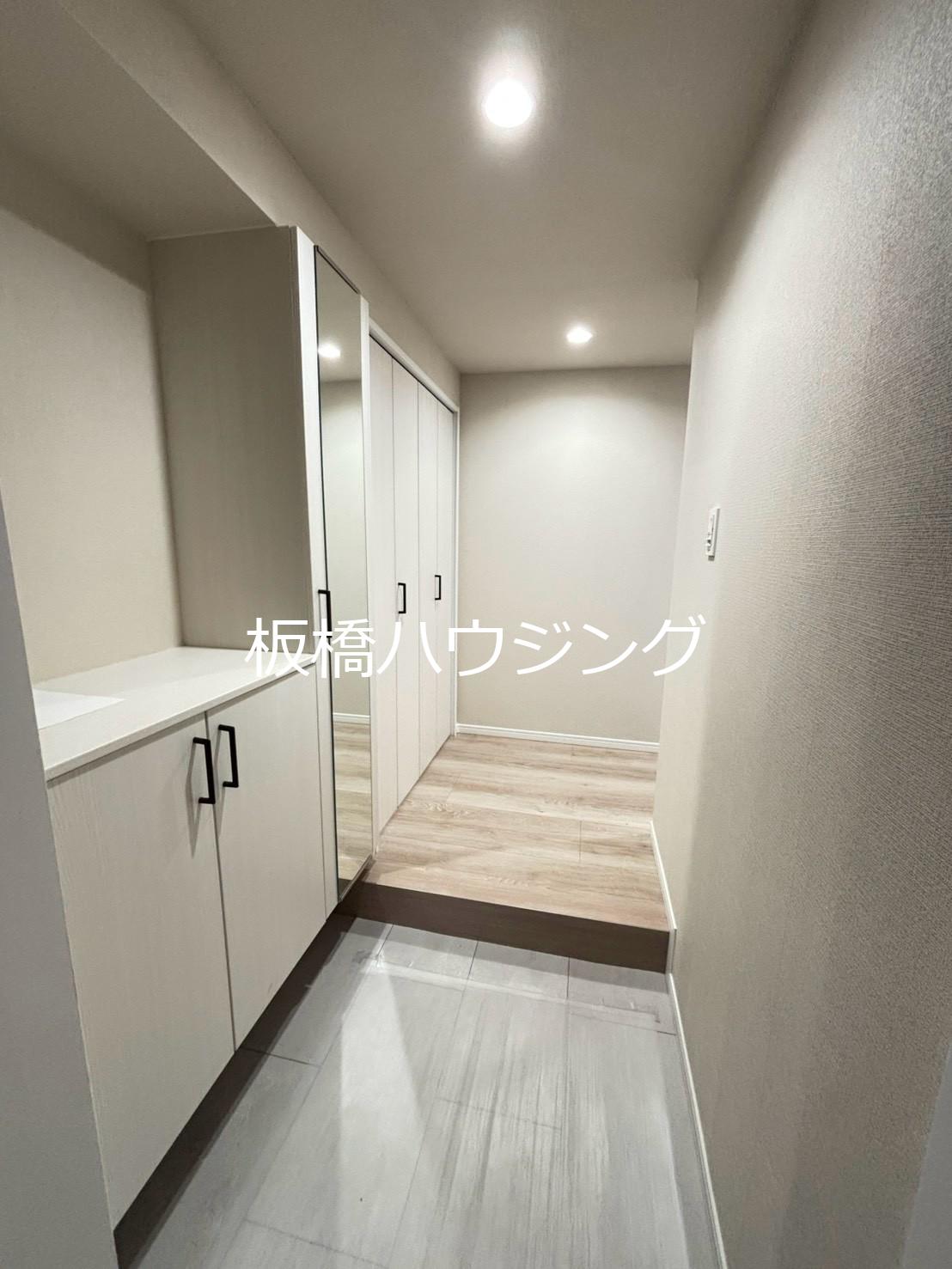 三田上板橋ガーデンの玄関写真