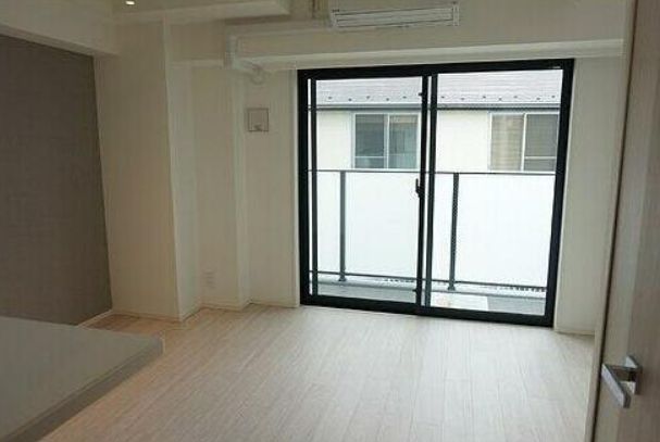 居室・リビング　別タイプ部屋　参考写真です